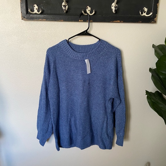 American Eagle Outfitters Sweaters - American Eagle Top